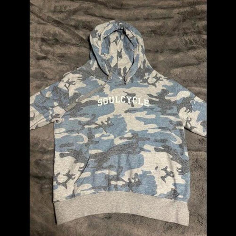 SoulCycle Camo Hoodie Sweatshirt Size M - Blue Gray Skull Detail - Picture 2 of 4